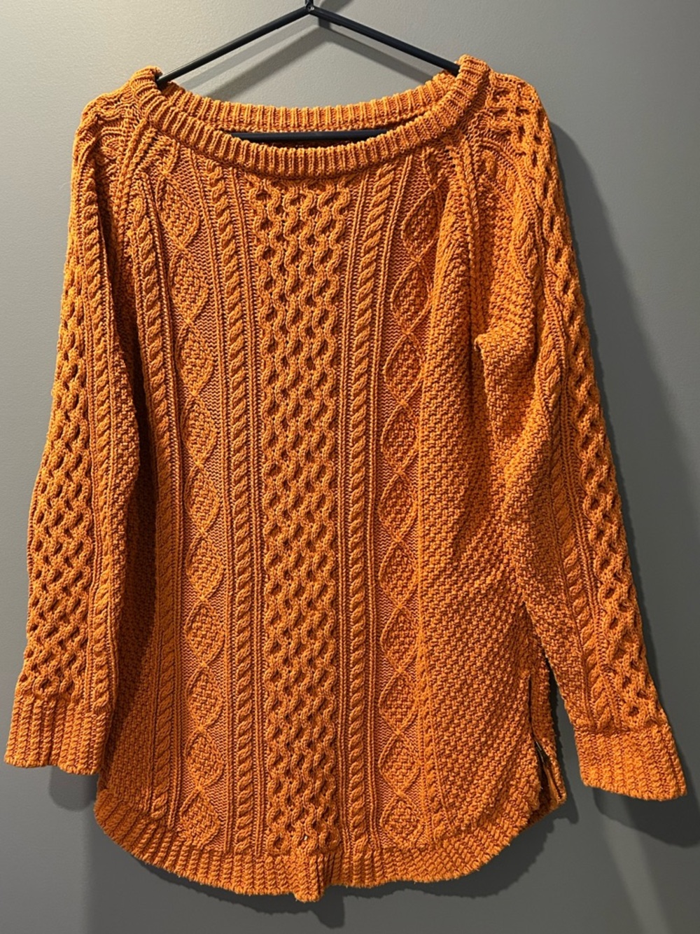 LL BEAN SIGNATURE Peach Cable-Knit Sweater